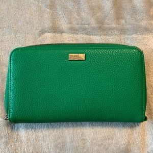 Thirty-one brand wallet